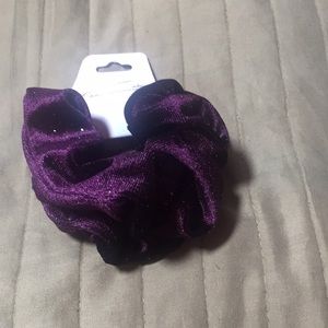 Chloe scrunchies two
